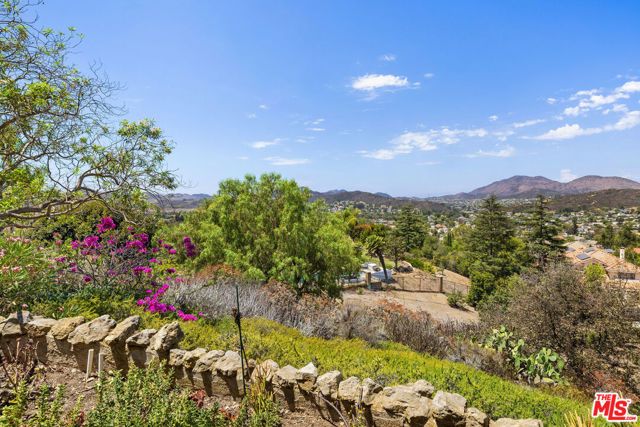 1098 Antelope Place, Newbury Park (thousand Oaks), CA 91320