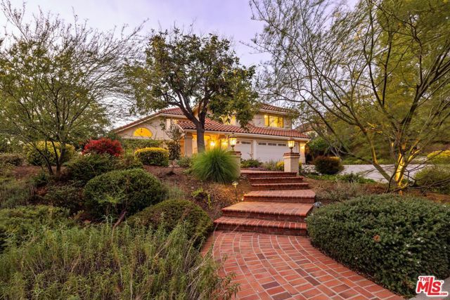 1098 Antelope Place, Newbury Park (thousand Oaks), CA 91320