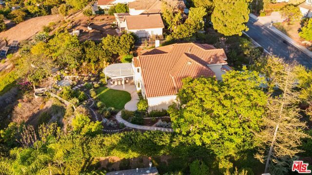 1098 Antelope Place, Newbury Park (thousand Oaks), CA 91320