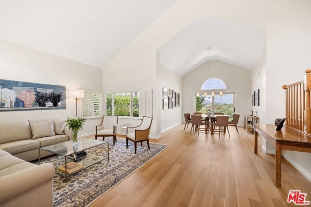 1098 Antelope Place, Newbury Park (thousand Oaks), CA 91320