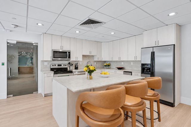 3750 Galt Ocean Drive Unit 1710, Fort Lauderdale, FL 33308