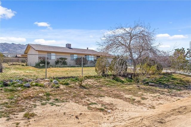60425 Alta Mura Drive, Joshua Tree, CA 92252