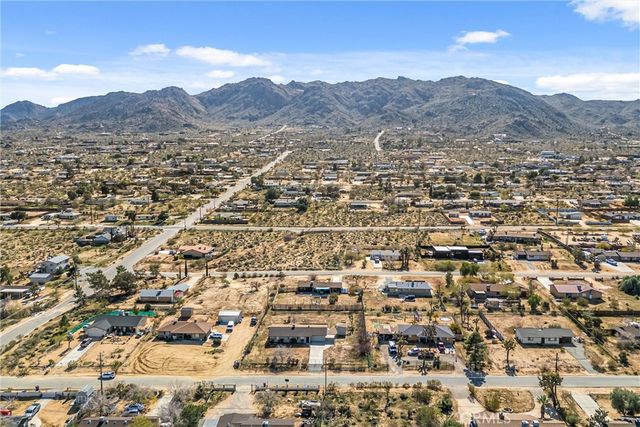 60425 Alta Mura Drive, Joshua Tree, CA 92252