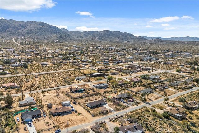 60425 Alta Mura Drive, Joshua Tree, CA 92252