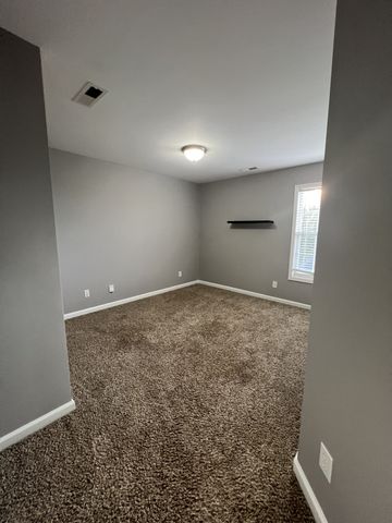 3764 Cindy Jo Dr, N, Clarksville, TN 37040