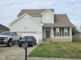 3764 Cindy Jo Dr, N, Clarksville, TN 37040