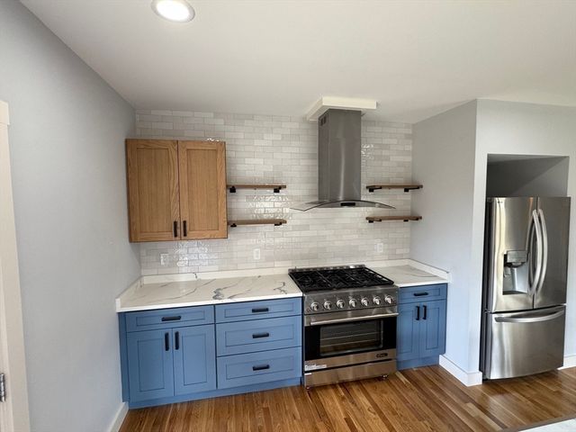 41 Westminster St, Worcester, MA 01605