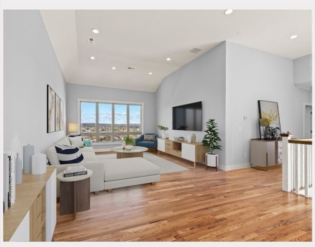 41 Westminster St, Worcester, MA 01605