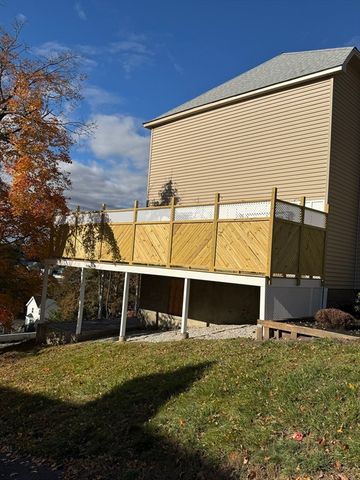 41 Westminster St, Worcester, MA 01605