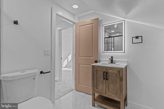 139 IVY HILL RD, Levittown, PA 19057