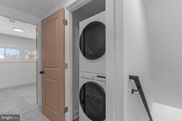 139 IVY HILL RD, Levittown, PA 19057