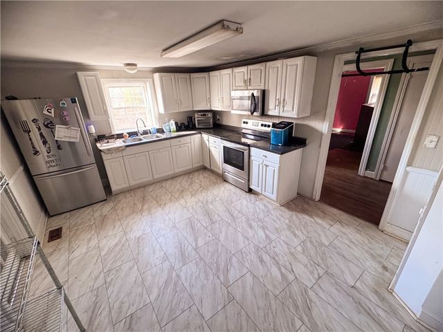 545 Edens Road, Pickens, SC 29671