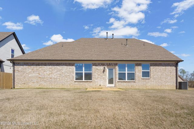 13385 N Fields Lane, Olive Branch, MS 38654