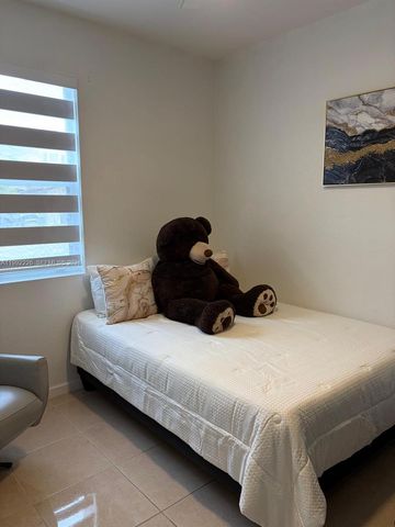 24982 SW 118th Ct, Homestead, FL 33032