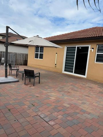 24982 SW 118th Ct, Homestead, FL 33032