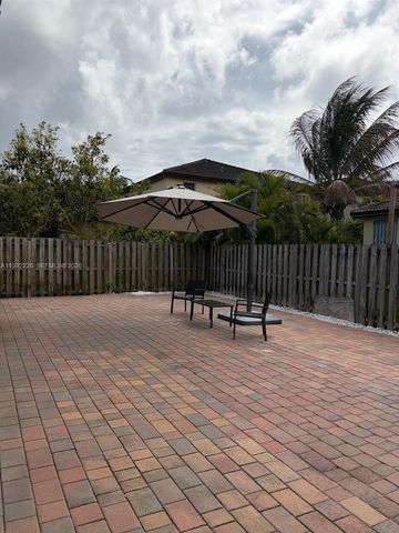 24982 SW 118th Ct, Homestead, FL 33032