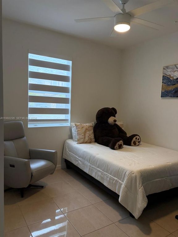 Image 23 of property listing at 24982 SW 118th Ct, Homestead, FL 33032