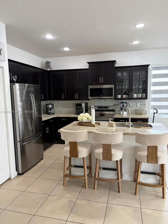 Image 9 of property listing at 24982 SW 118th Ct, Homestead, FL 33032