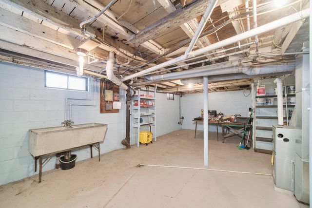 356 3rd Street, City Of Manistee, MI 49660