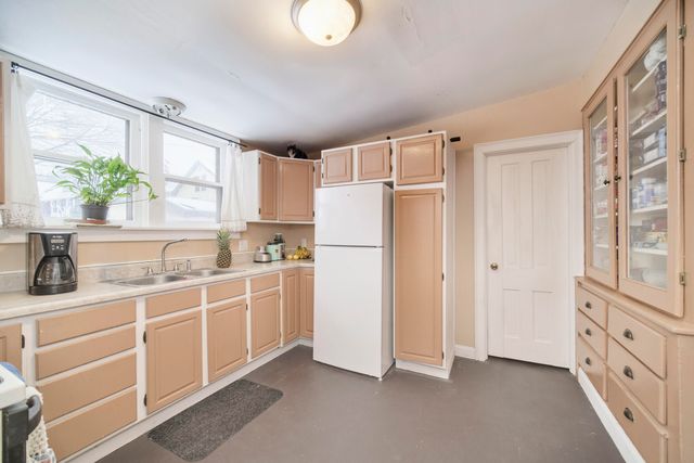 356 3rd Street, City Of Manistee, MI 49660