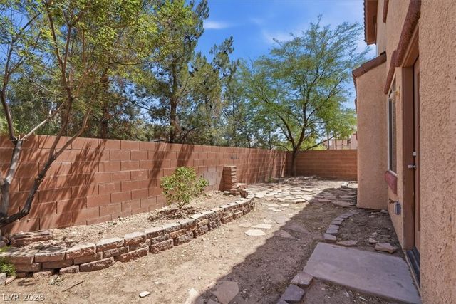 10630 Lessona Street, Las Vegas, NV 89141