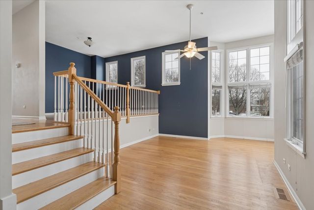 12 Park Avenue, River Forest, IL 60305