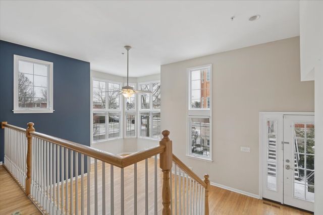 12 Park Avenue, River Forest, IL 60305