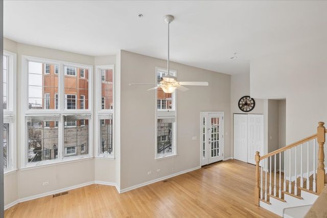 12 Park Avenue, River Forest, IL 60305