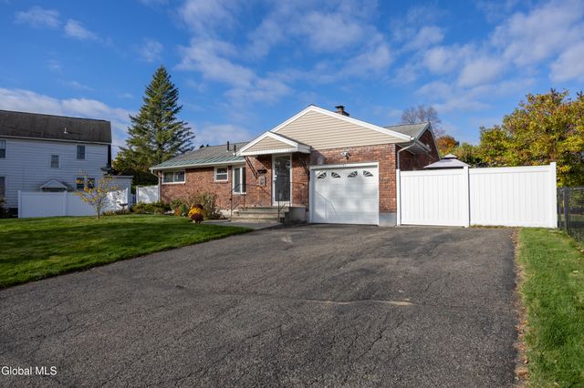 1141 Morningside Avenue, Schenectady, NY 12309