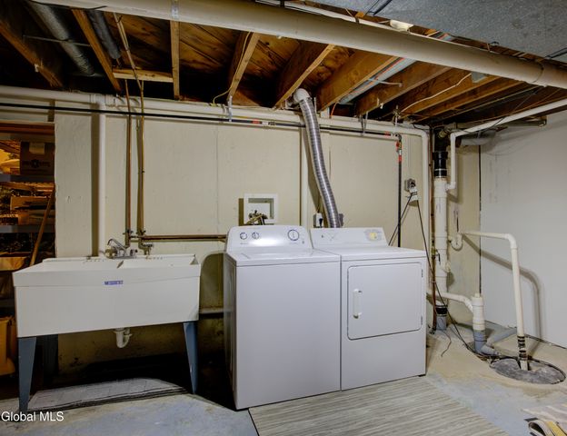 1141 Morningside Avenue, Schenectady, NY 12309