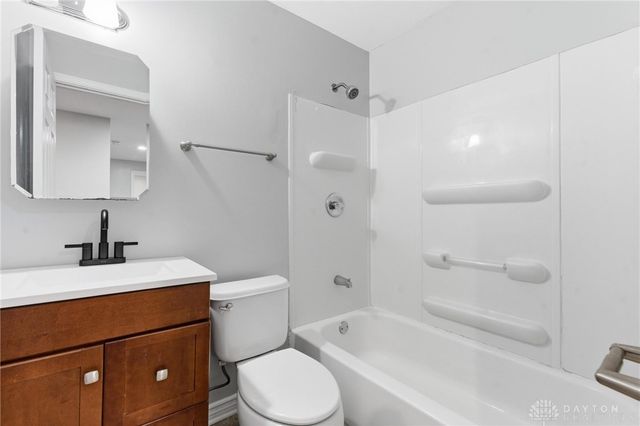 80 Gregg Court, Springboro, OH 45066