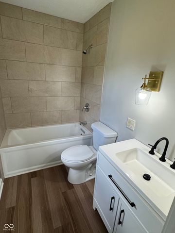 23455 Lamong Road, Sheridan, IN 46069