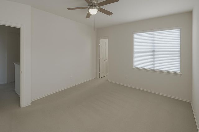 801 Hank Aaron LN, Round Rock, TX 78665