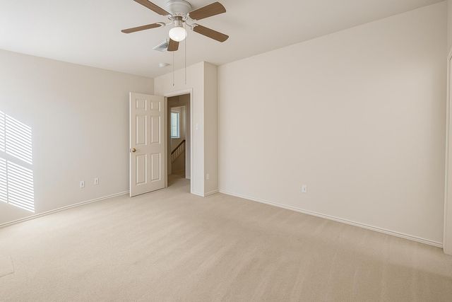 801 Hank Aaron LN, Round Rock, TX 78665