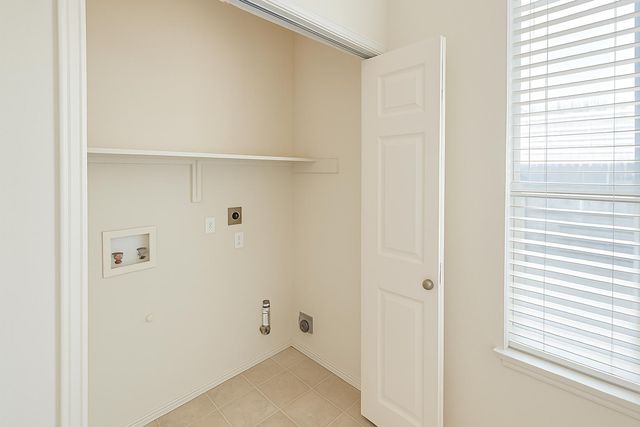 801 Hank Aaron LN, Round Rock, TX 78665