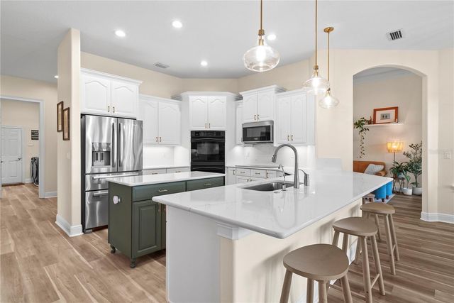 19807 EAGLE RUN, Groveland, FL 34736