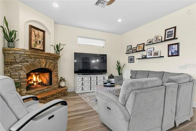 19807 EAGLE RUN, Groveland, FL 34736