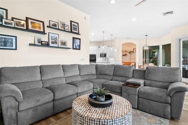 19807 EAGLE RUN, Groveland, FL 34736