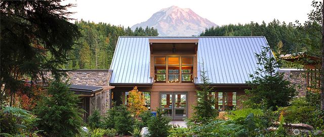 13404 Edmunds Parkway E, Bonney Lake, WA 98391