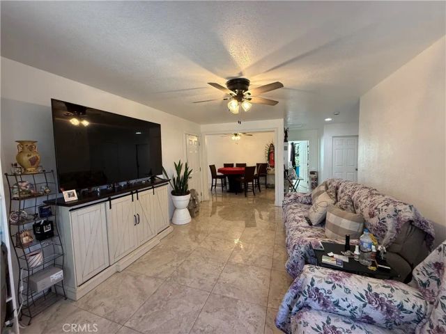 5342 36th, Riverside, CA 92509