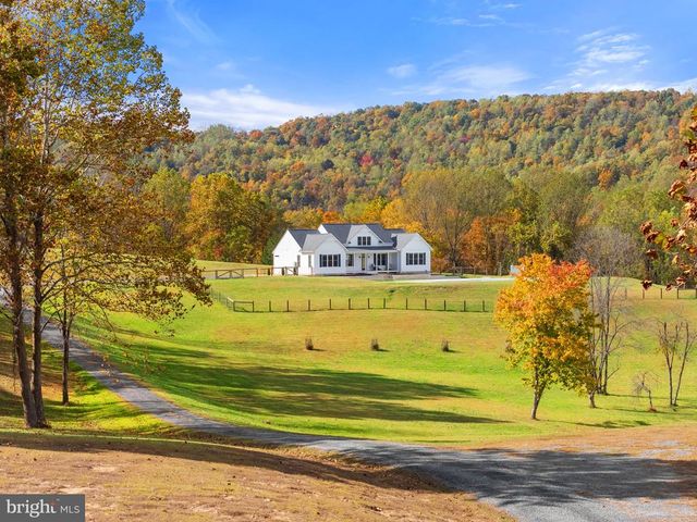 4050 CARRINGTON, Delaplane, VA 20144