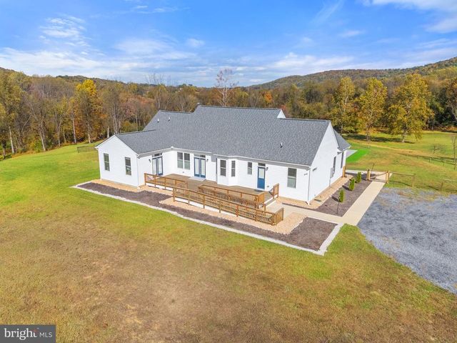 4050 CARRINGTON, Delaplane, VA 20144