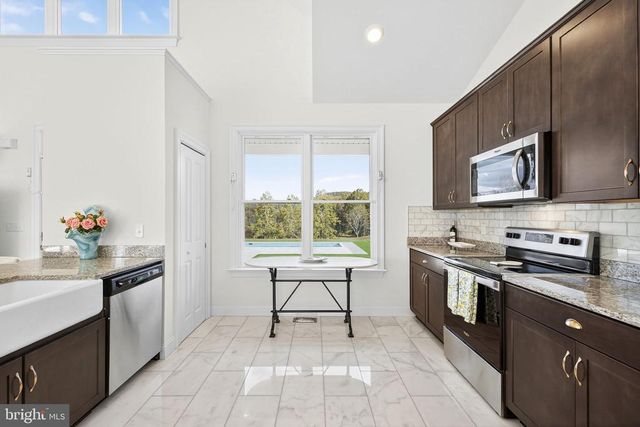 4050 CARRINGTON, Delaplane, VA 20144