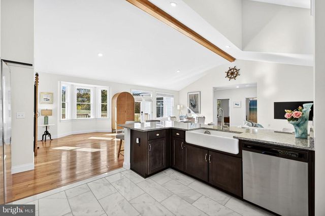 4050 CARRINGTON, Delaplane, VA 20144