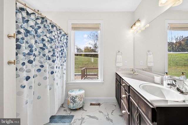 4050 CARRINGTON, Delaplane, VA 20144