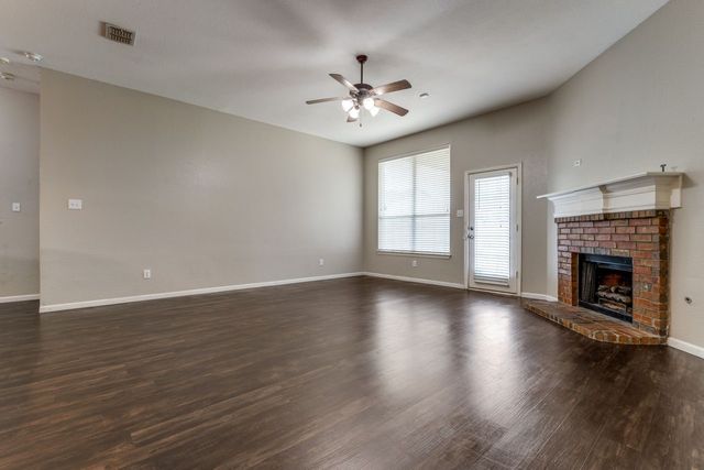 15858 Durango Drive, Frisco, TX 75035