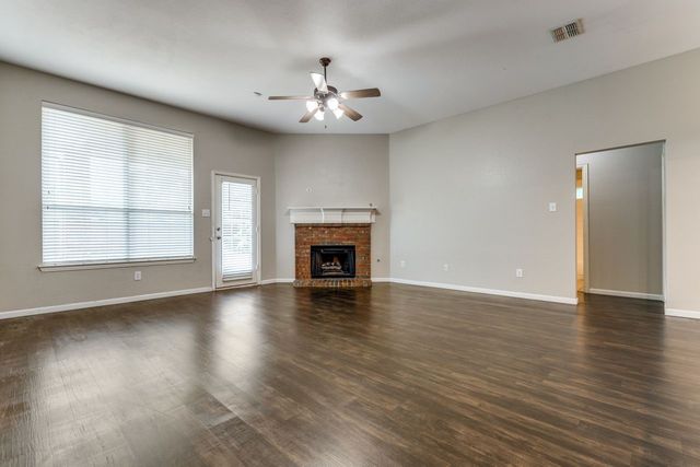 15858 Durango Drive, Frisco, TX 75035