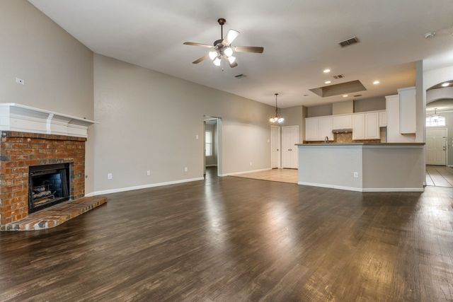 15858 Durango Drive, Frisco, TX 75035