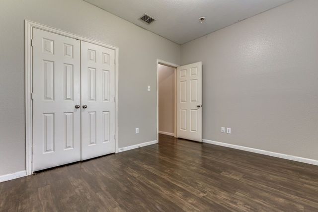 15858 Durango Drive, Frisco, TX 75035