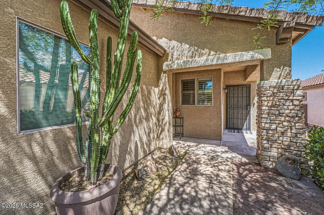 528 W Calle Sedillo, Sahuarita, AZ 85629
